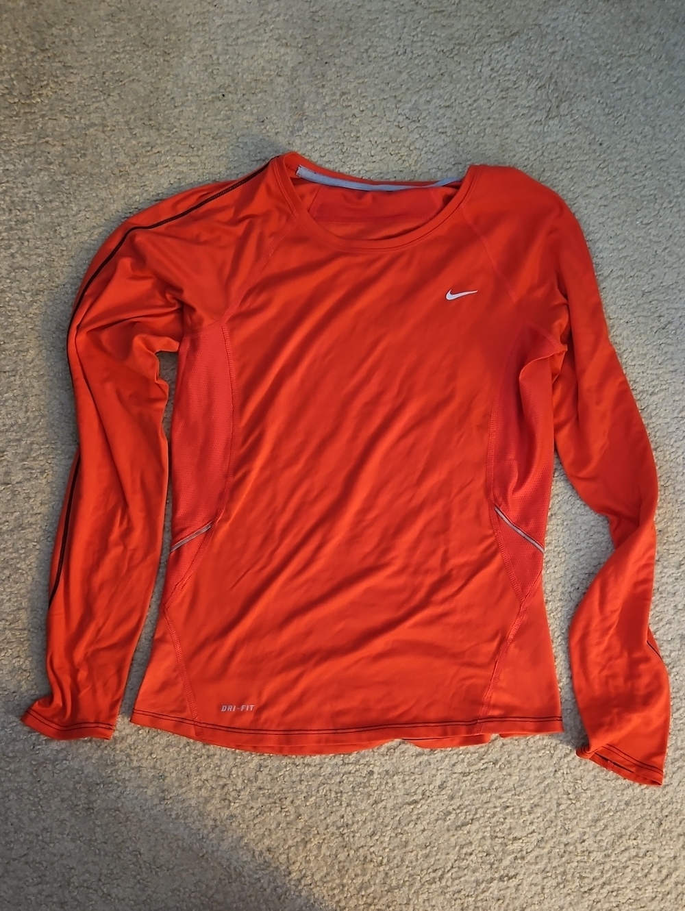 Nike Women’s Long-Sleeve Dri-FIT Top - Red